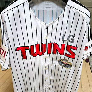 LG트윈스 홈 유니폼