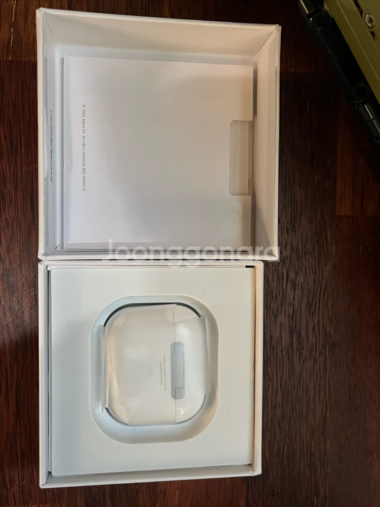 에어팟 3세대--1