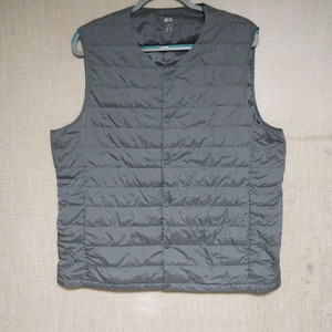 유니클로/105) 경량 패딩조끼