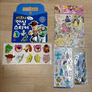 토이스토리, 디즈니 프린세스/위시, 몬스터대학교 스티커