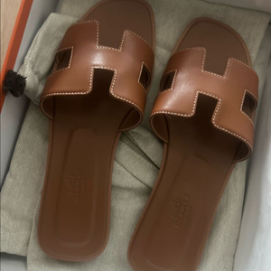 에르메스 오란 슬리퍼 브라운 36.5