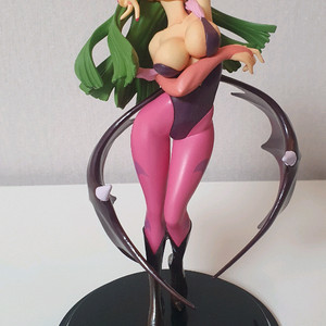 캡콤 모리건 피규어