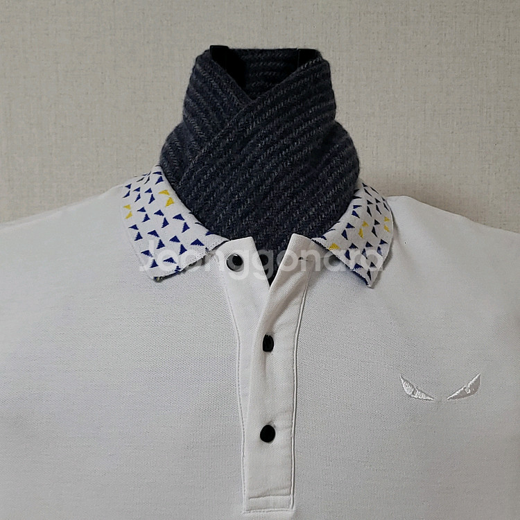 펜디 반팔티셔츠 정품--2