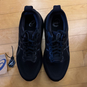 아식스 런닝화 젤 카야노 31 블랙 275 D 새상품급