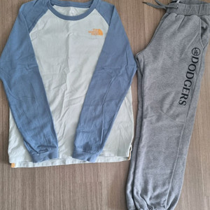 노스페이스엠엘비블루테일빈폴