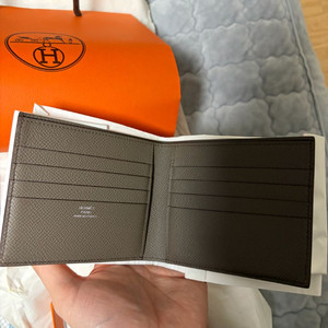 에르메스 mc2 반지갑 판매합니다