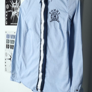 W(XS) 타미힐피거 셔츠 남방 연블루 자수 올드스쿨