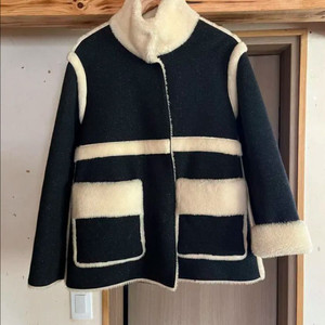 듀엘 양면 리버시블 퍼 무스탕 자켓