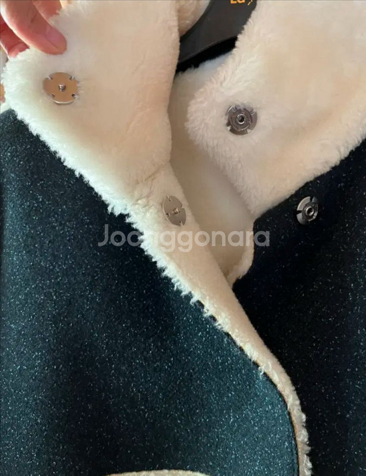 듀엘 양면 리버시블 퍼 무스탕 자켓--4