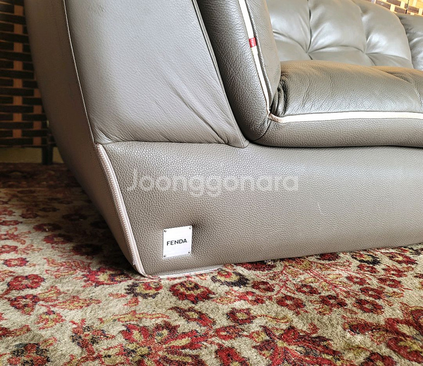 *FENDA*펜다*쎄미카우치* 통가죽 소파*S급--9