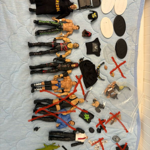 Wwe피규어팝니다