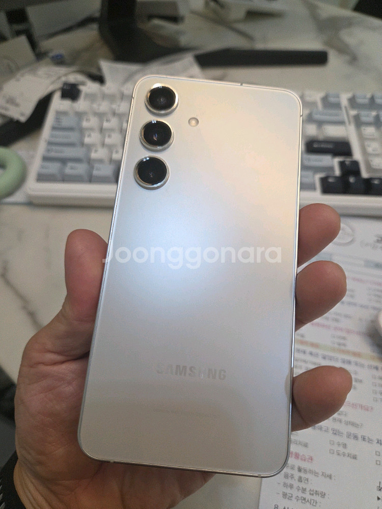 갤럭시 s24 마블 그레이 256g--5