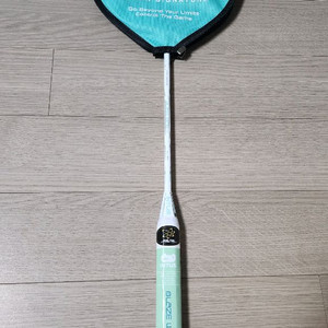 인투스 배드민턴 라켓 새상품