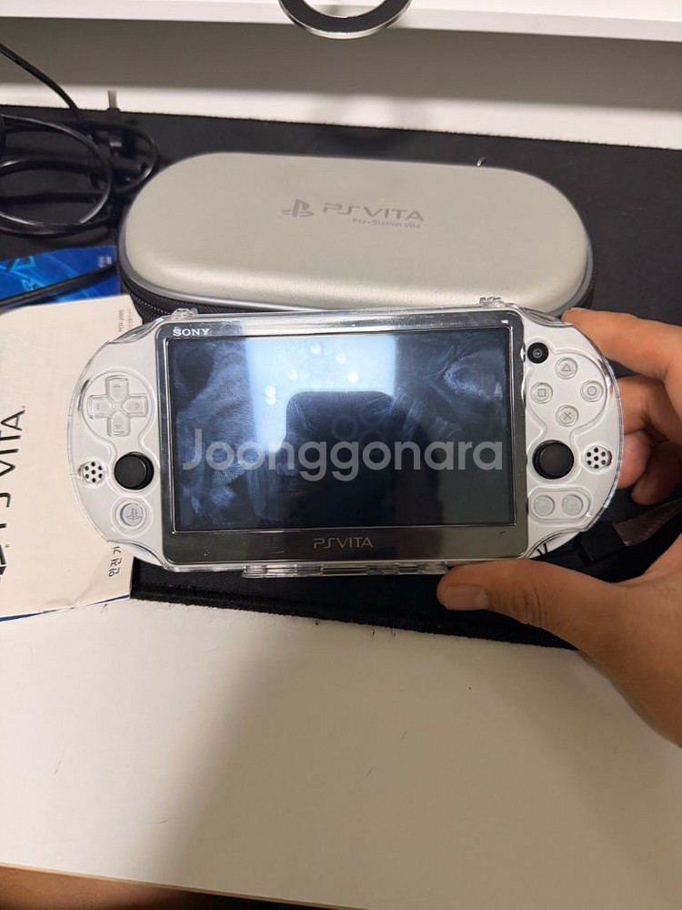 PS Vita2 PCH-2005 화이트 128기가--1