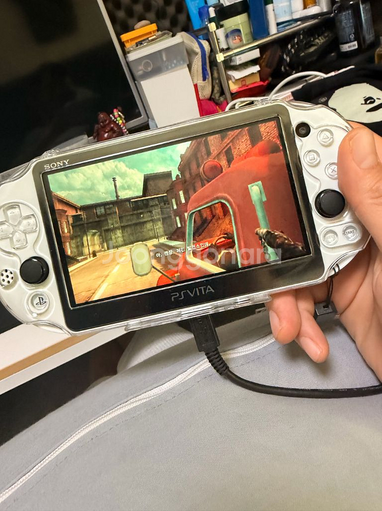 PS Vita2 PCH-2005 화이트 128기가--6
