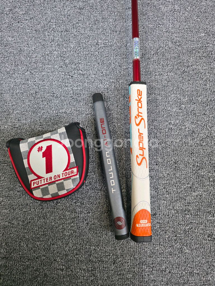 오디세이 툴롱 라스베가스 33인치 퍼터--1