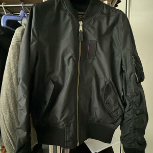 알파인더스트리 자켓