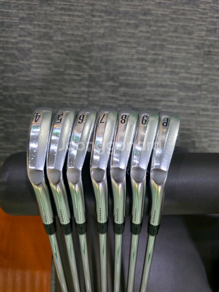 스릭슨 아이언zx7-mk2--0