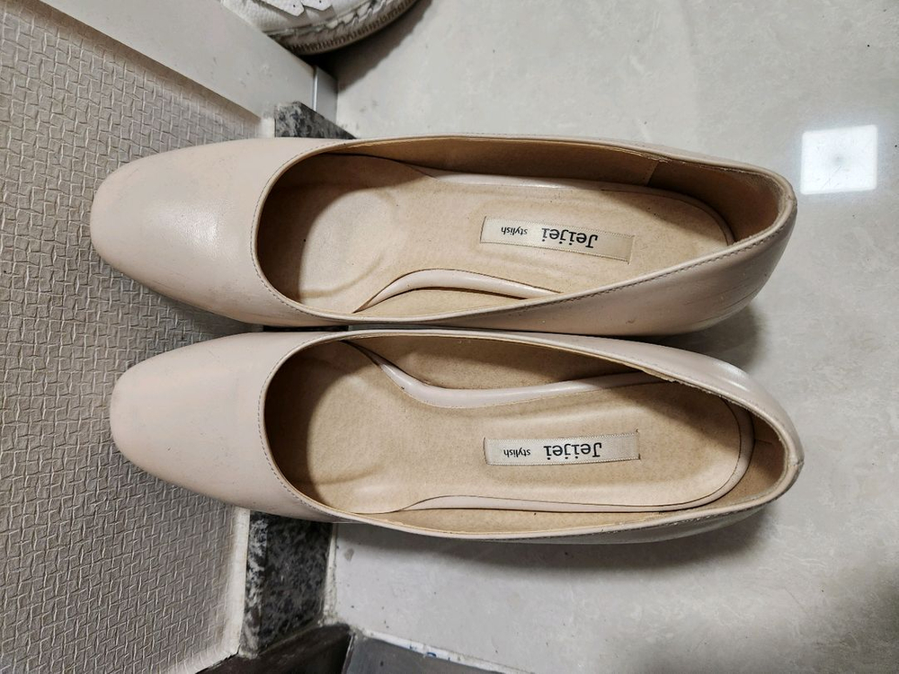 여자 크림베이지색 정장구두 250 이미지