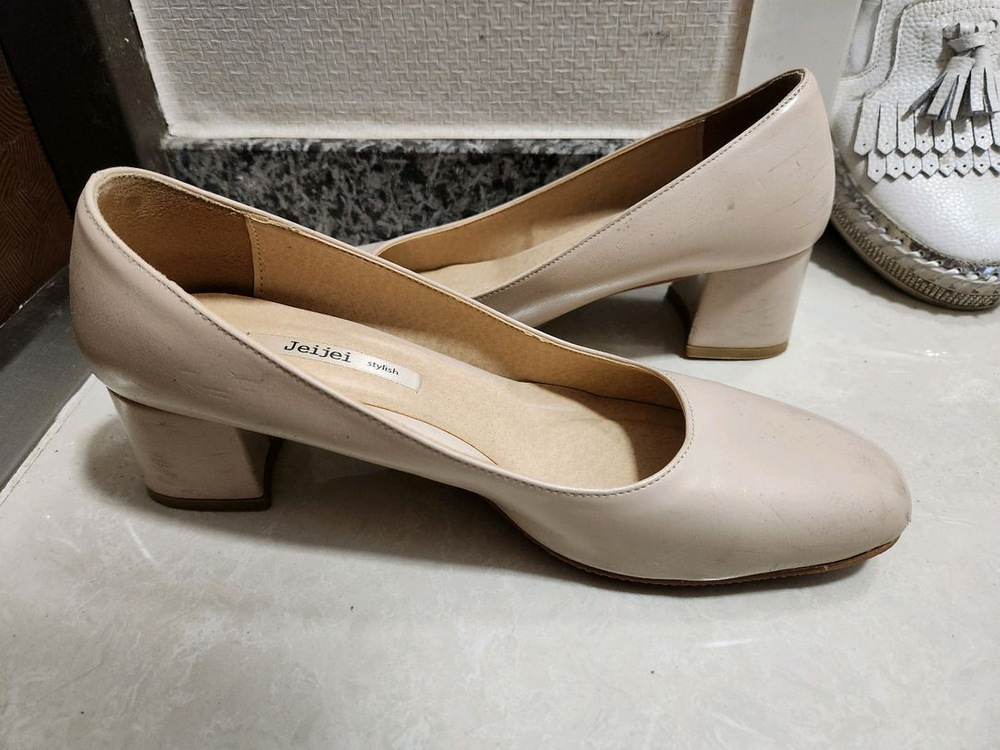 여자 크림베이지색 정장구두 250 이미지