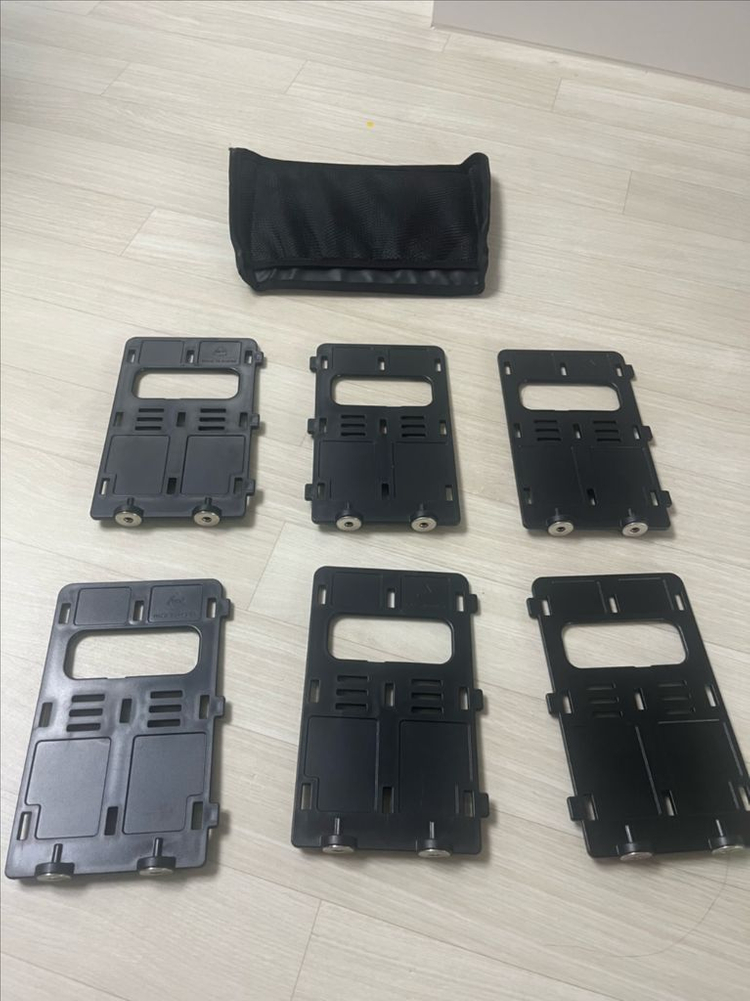 토투 62L+30L+자석 파티션 6개 팝니다--2