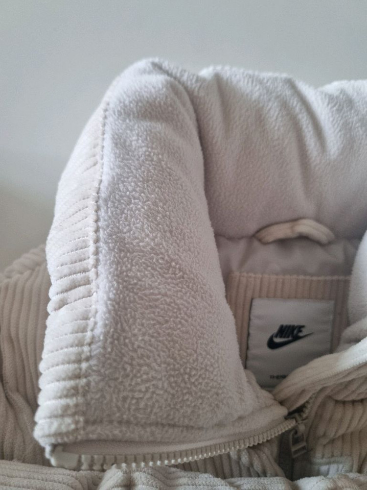 나이키 에센셜 오버핏 코듀로이 다운패딩 S--4