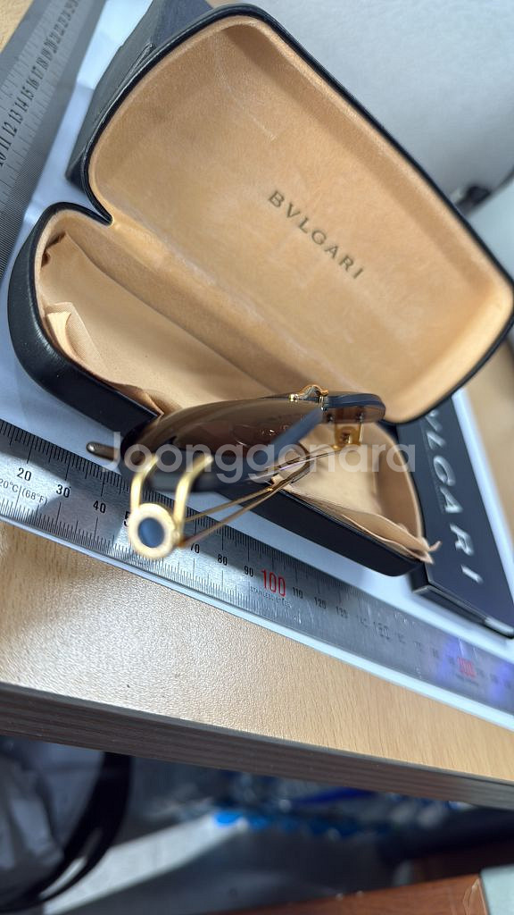 불가리 선글라스--2