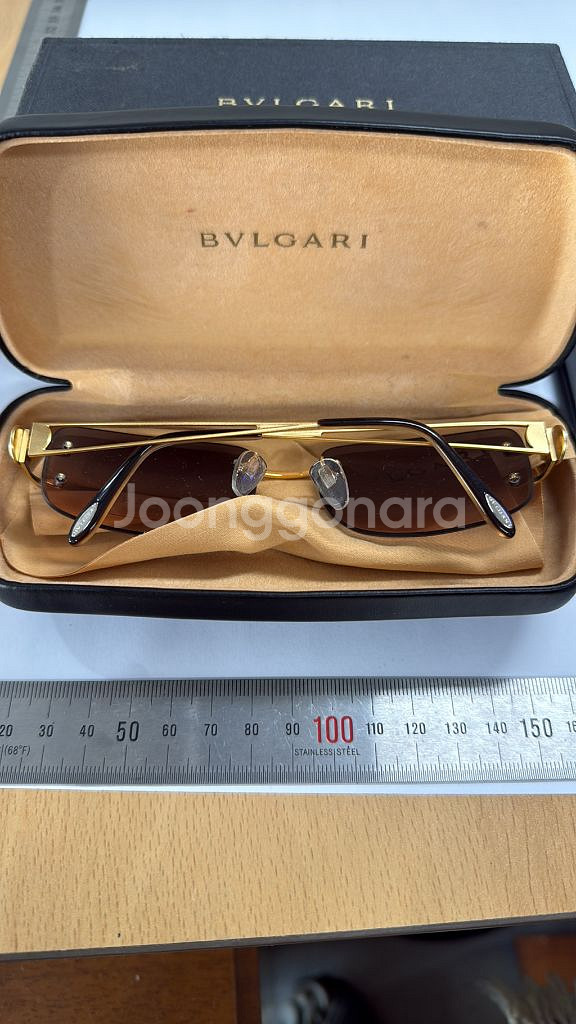 불가리 선글라스--1