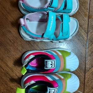 아디다스150싸이즈운동화(덤,샌달) 10000원