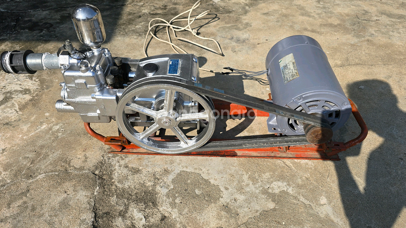 주남고압피스톤펌프2500--2