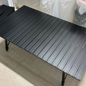 몬테라 마름 롤테이블 L 블랙 캠핑 테이블