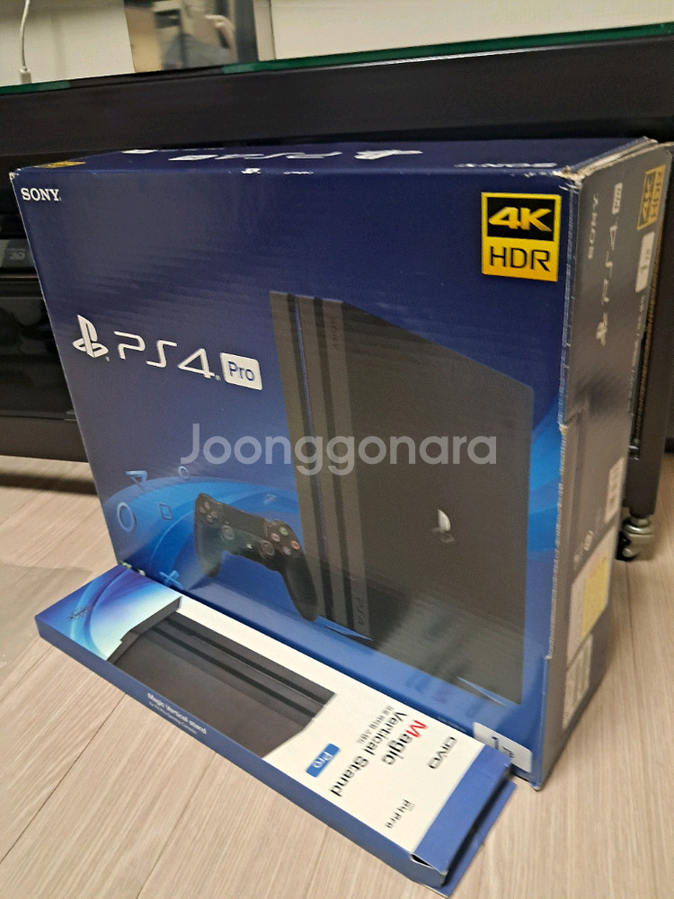 PS4 PRO 1TB 게임기--0