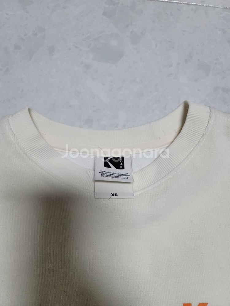 코닥 아이보리 맨투맨 여성 85 xs사이즈 상태굿--3