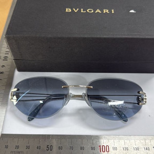 불가리 선글라스