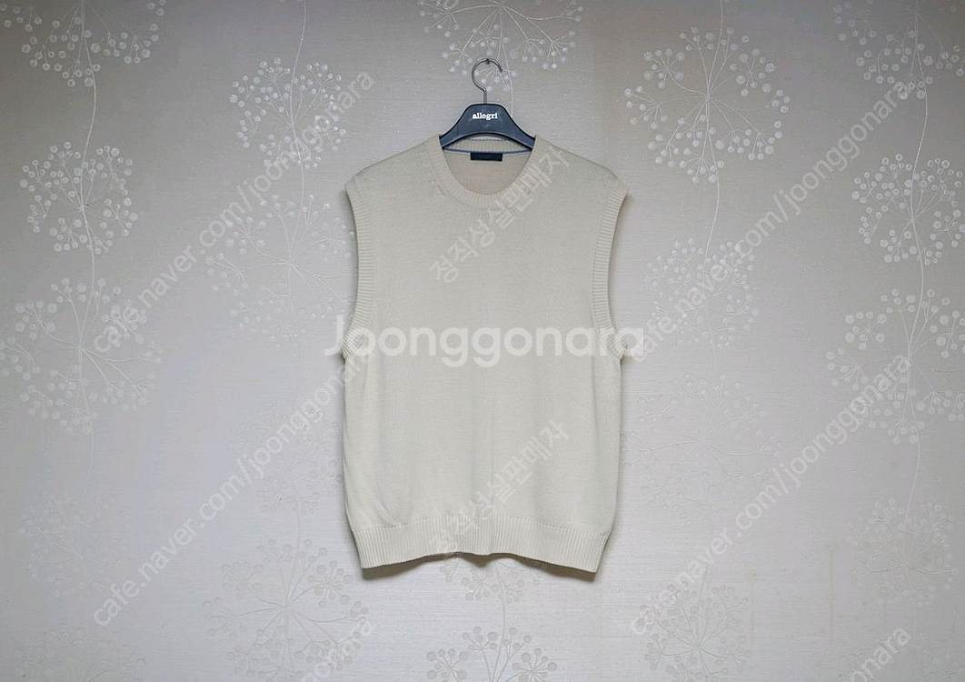 질스튜어트뉴욕 니트 베스트 2색상--0