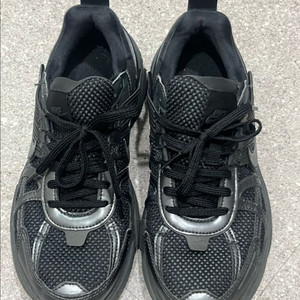 나이키 v2k run 235