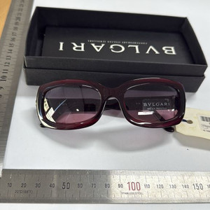 불가리 선글라스