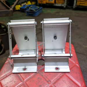 피아마.툴레 어닝 브라켓