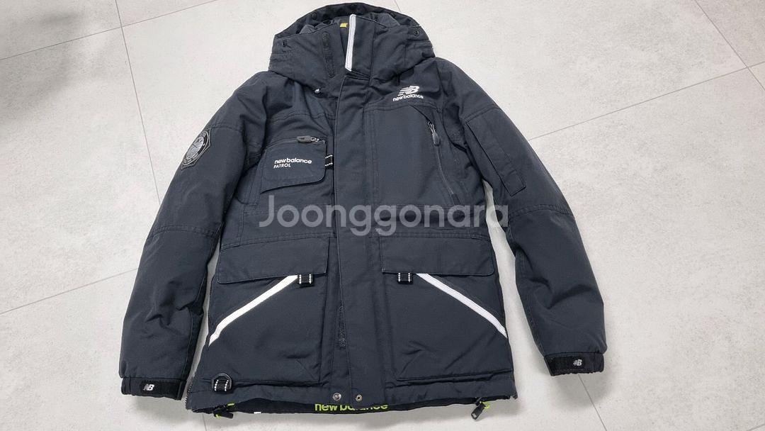 뉴발란스 구스다운 패딩 팝니다. 거위털 패딩--0