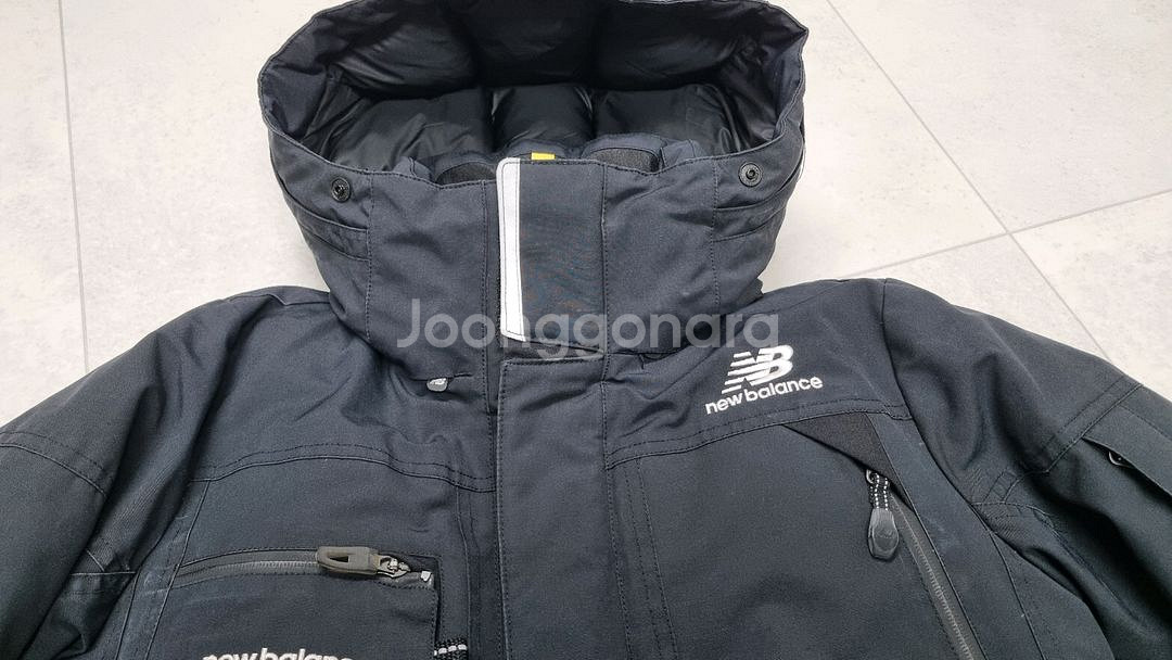뉴발란스 구스다운 패딩 팝니다. 거위털 패딩--3