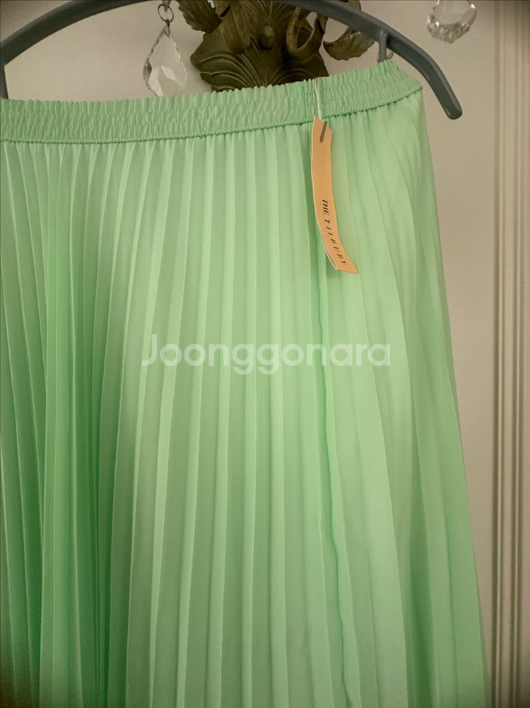 플리프스커트 새상품--0