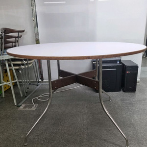 조지넬슨 원형테이블(1200) 팝니다