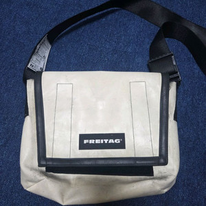 프라이탁 올흰 라씨 싸게팔아요