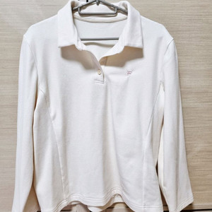 (거의 새것)FILA 카라넥 티셔츠 100사이즈