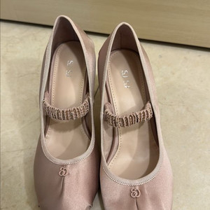 sjsj 새상품 새틴신발 230