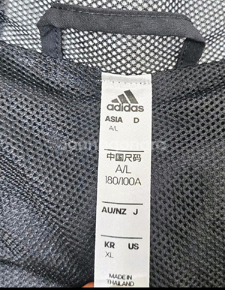 남성아디다스바람막이 xL--7