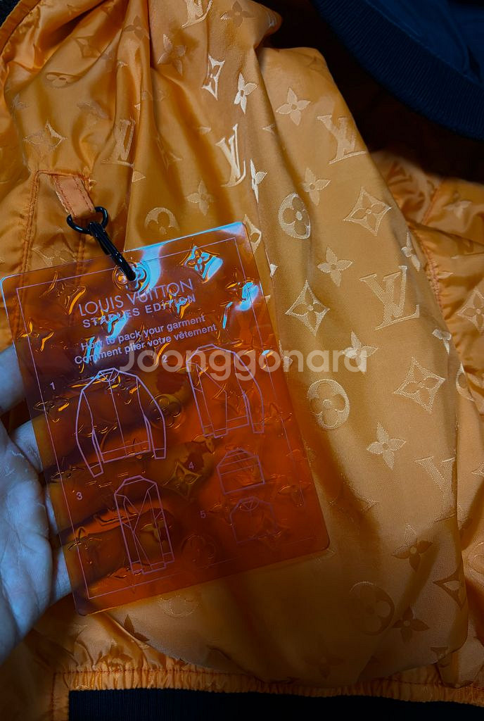 루이비통 리버서블 봄버자켓--4