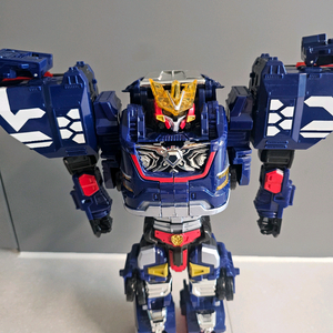 헬로카봇 스톰 장난감