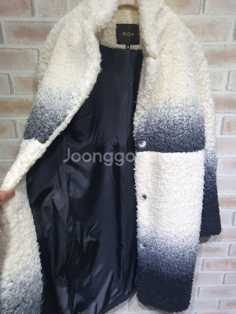 마쥬 정품 상태좋은 뽀글이 양털 그라데이션 롱코트55--4