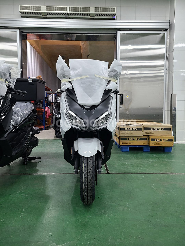 25년식 혼다 포르자350 배달오토바이--8